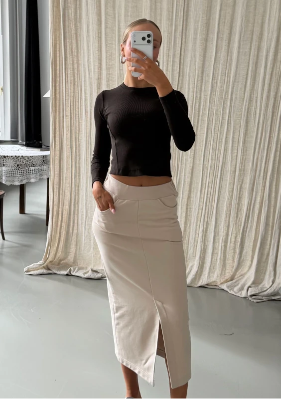 Yale - Beige striped midi skirt