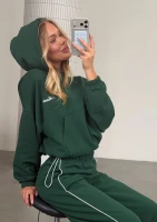 Daily - Vintage style hunter green sweatshirt