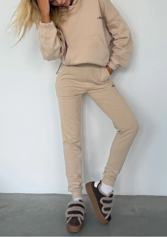 Daily - Fitted sand beige joggers