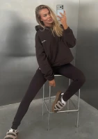 Daily - Vintage style dark chocolate brown sweatshirt