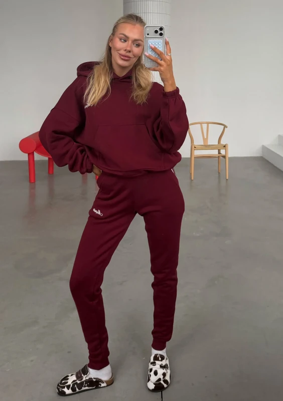 Daily - Fitted deep cherry red joggers