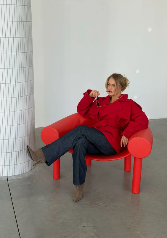 Blair - Short red coat