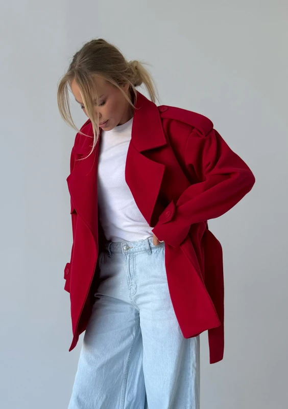 Blair - Short red coat