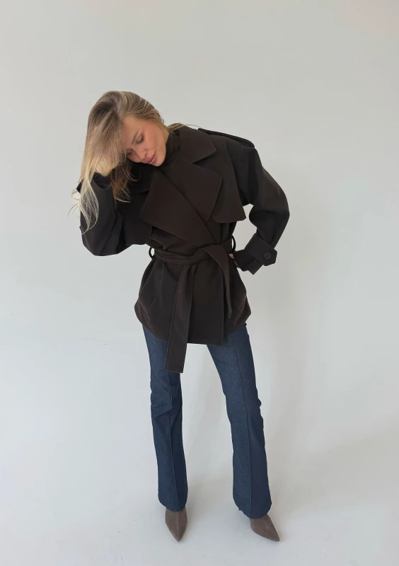 Blair - Short brown coat