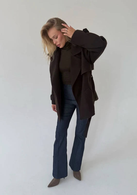 Blair - Short brown coat