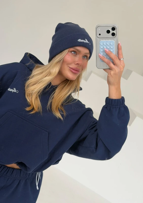 Beanie - Navy blue beanie with an embroidered logo