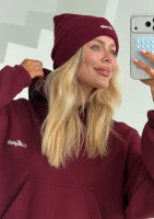 Beanie - Czapka z haftem White Logo Bordowa
