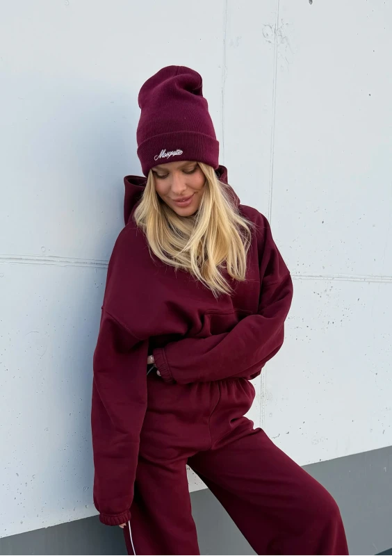 Daily - Vintage style deep cherry red sweatshirt