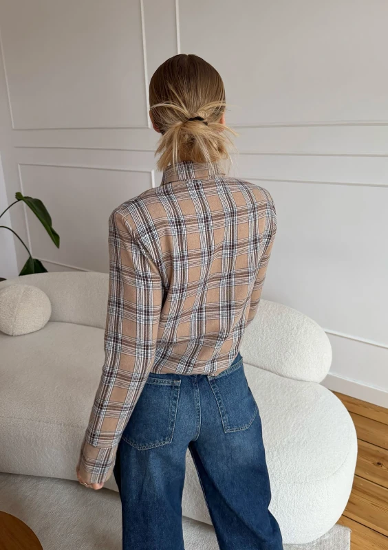 Aster - Shortened latte beige checked shirt