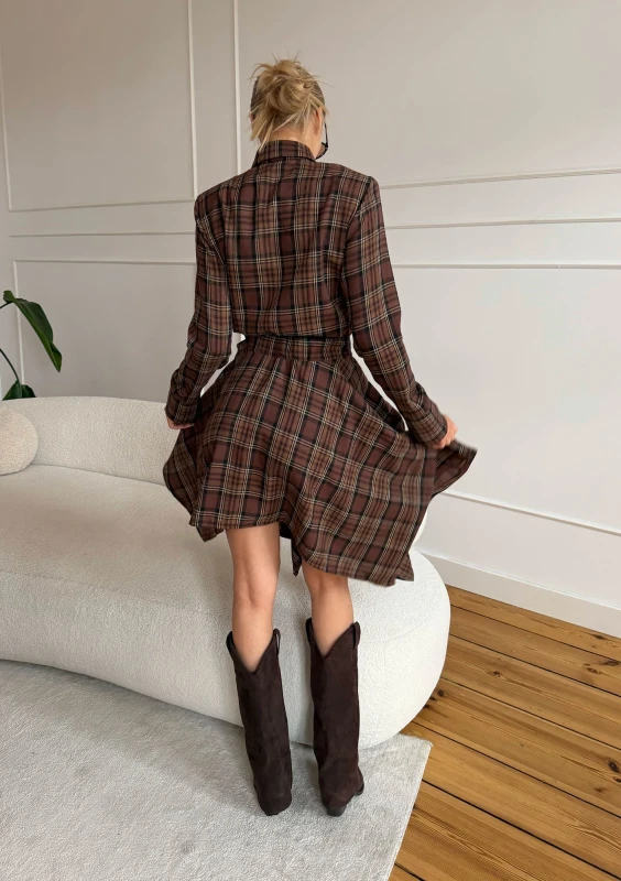 Aster - Spódnica w kratę o asymetrycznej linii z wiązaniem Warm Brown