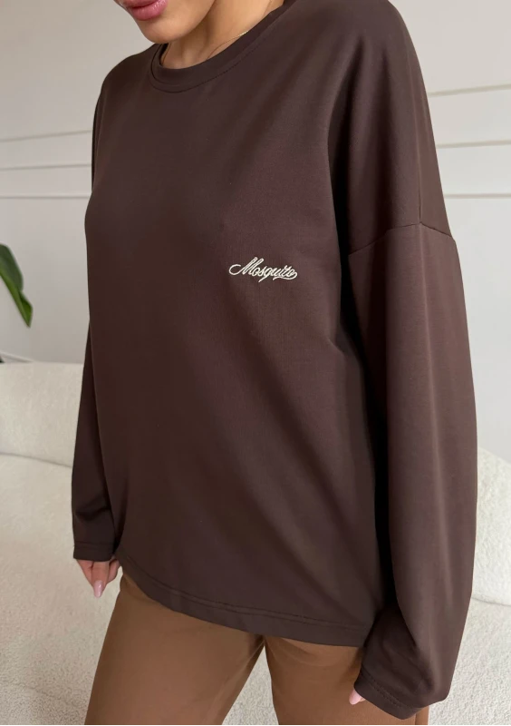 Rowe - Chocolate brown longsleeve with an embroidered logo