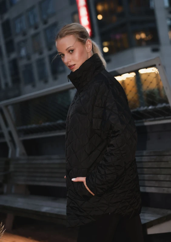 Nora - Black quilted oversized jacket