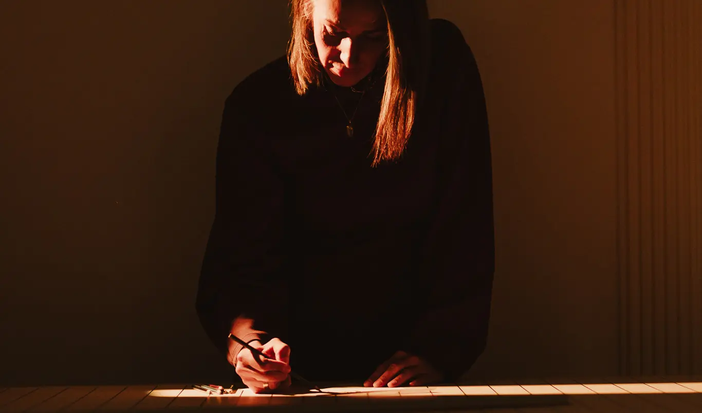 Alicja Komar podczas pracy nad projektem MOSQUITO